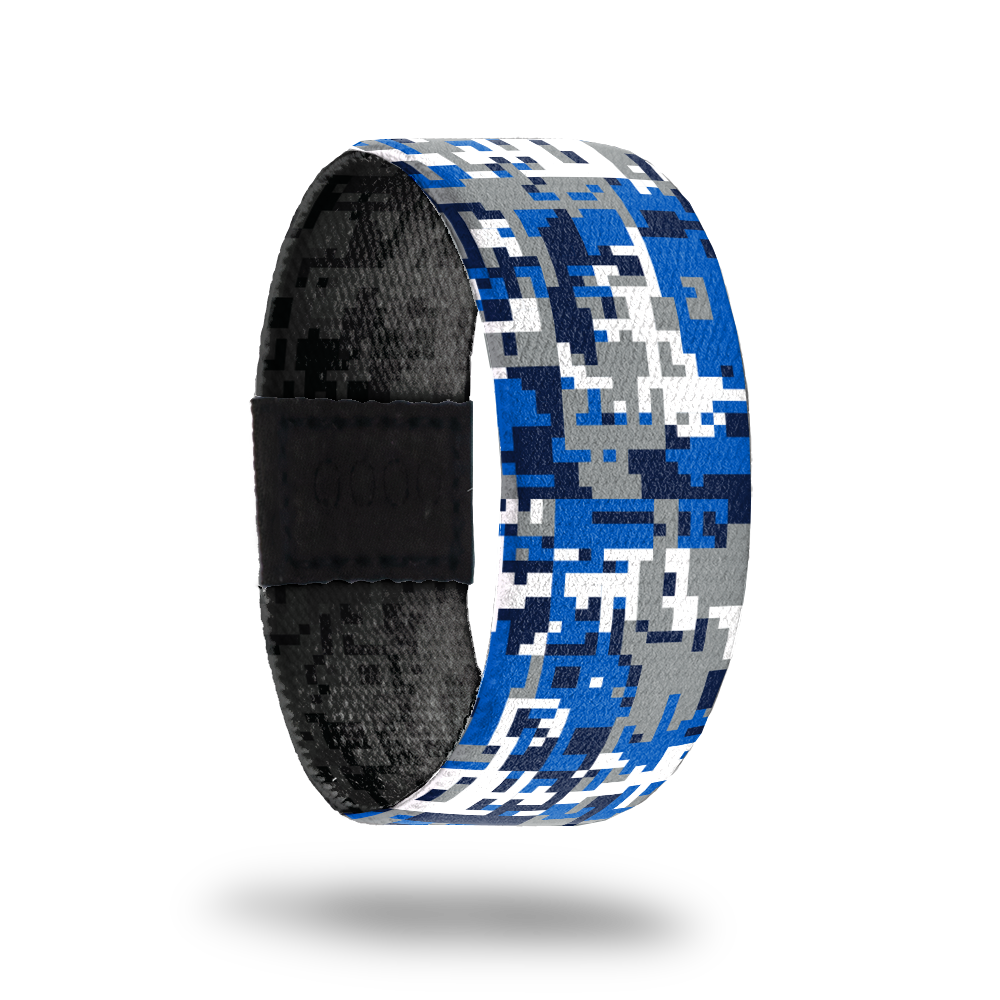 BigD-Sold Out-ZOX - This item is sold out and will not be restocked. Outside Design Digicamo with dark blue, blue, white, and gray. Inside Design Dark gray digicamo with dark blue and blue 'BigD' typography.